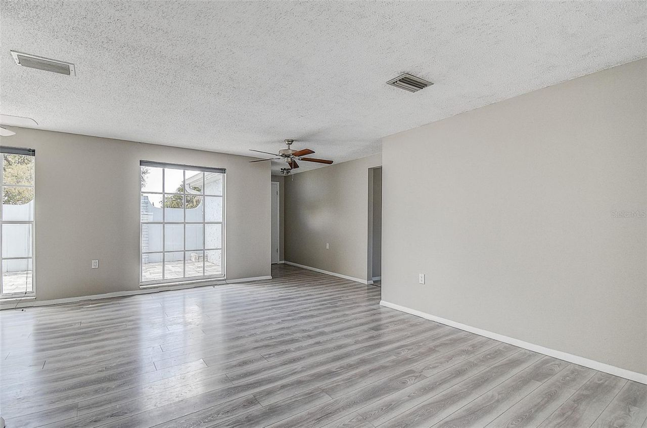 9805 Scenic Drive , Port Richey, FL 34668 Photo