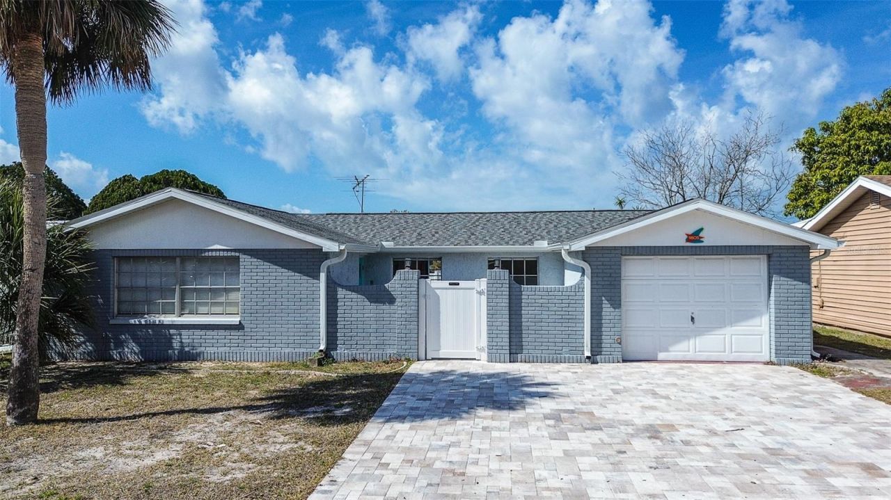 9805 Scenic Drive , Port Richey, FL 34668 Photo