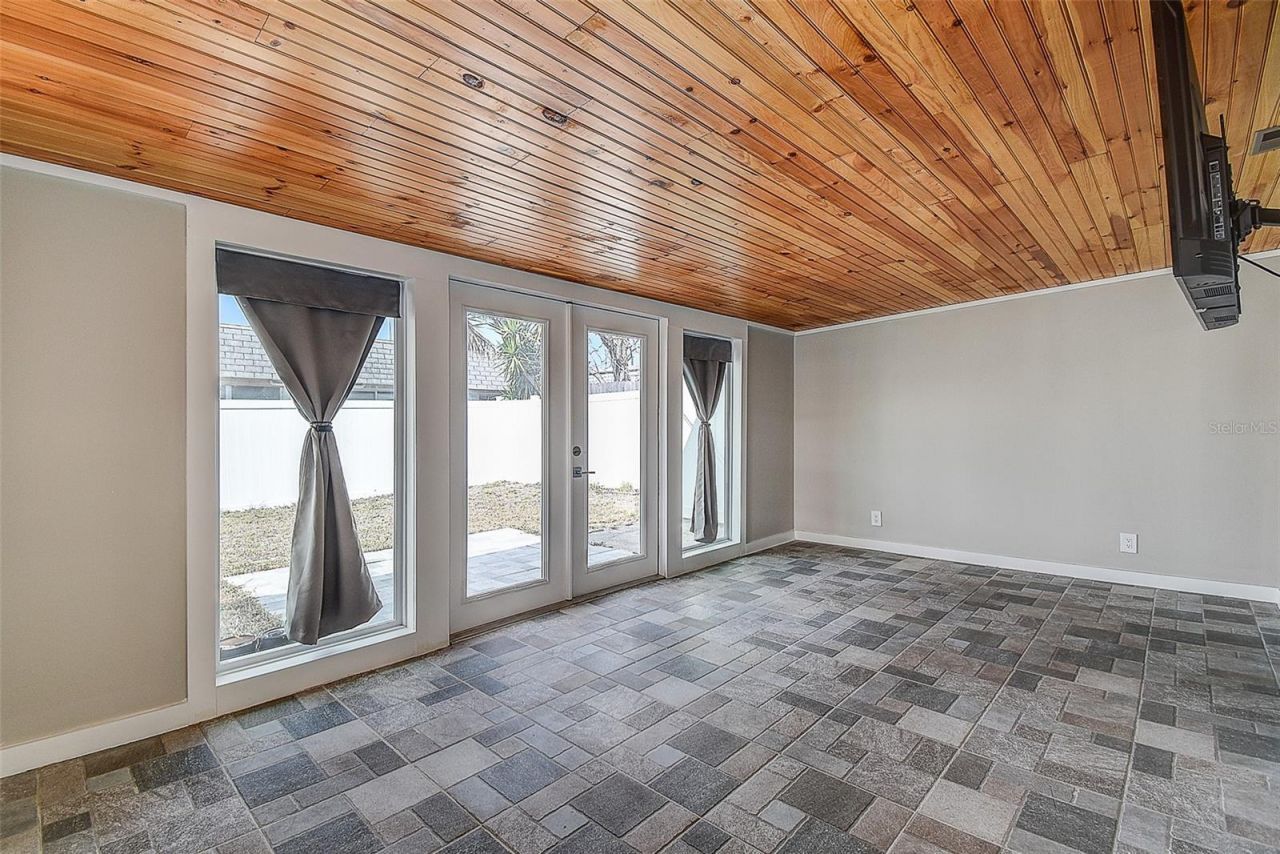 9805 Scenic Drive , Port Richey, FL 34668 Photo