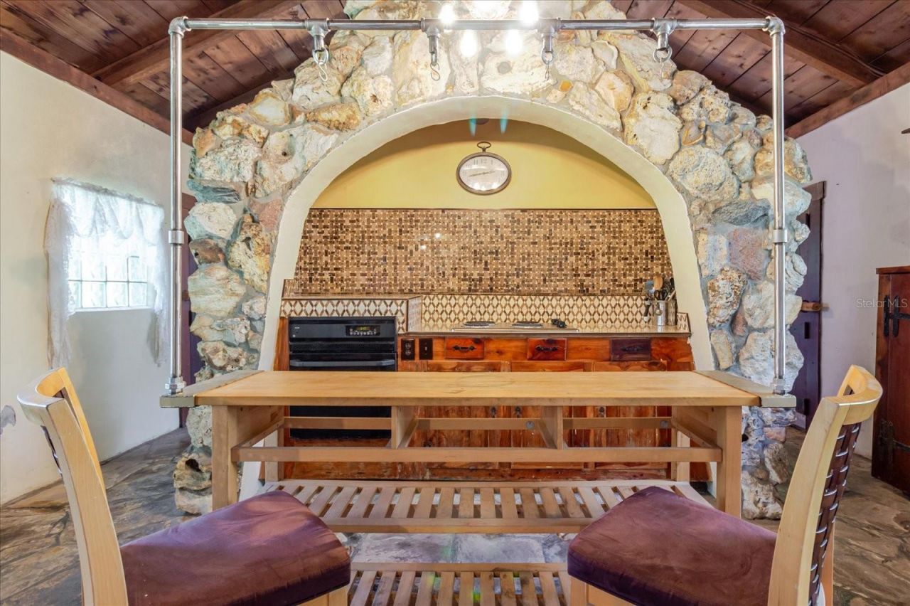 12115 S Us Hwy 41 , Gibsonton, FL 33534 Photo