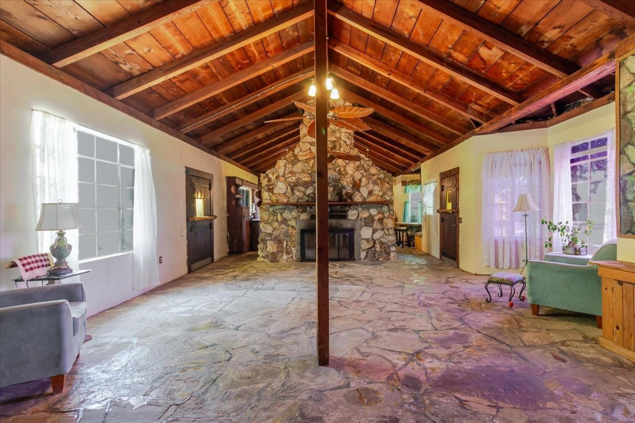 12115 S Us Hwy 41 , Gibsonton, FL 33534 Photo