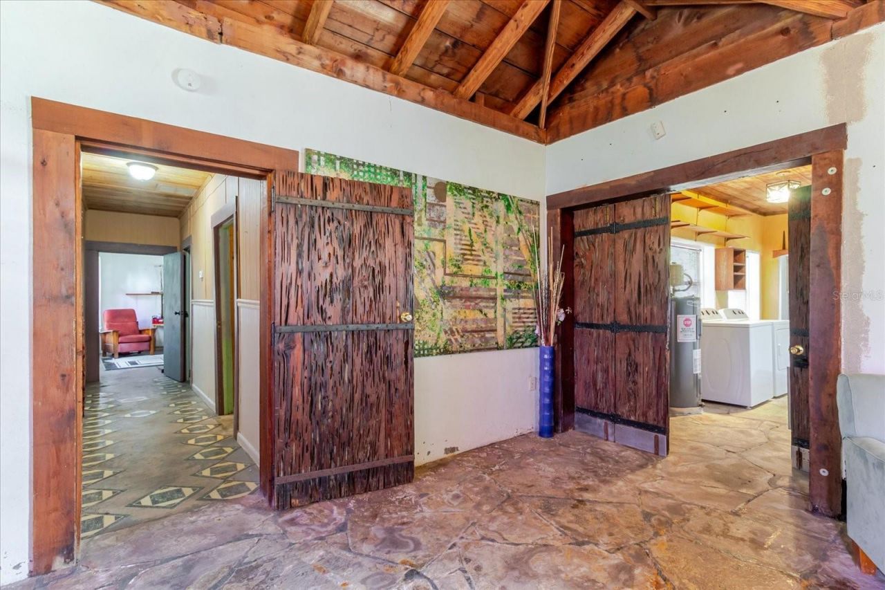 12115 S Us Hwy 41 , Gibsonton, FL 33534 Photo