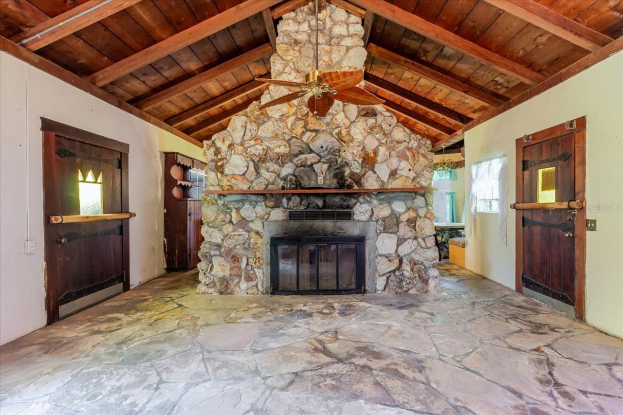 12115 S Us Hwy 41 , Gibsonton, FL 33534 Photo