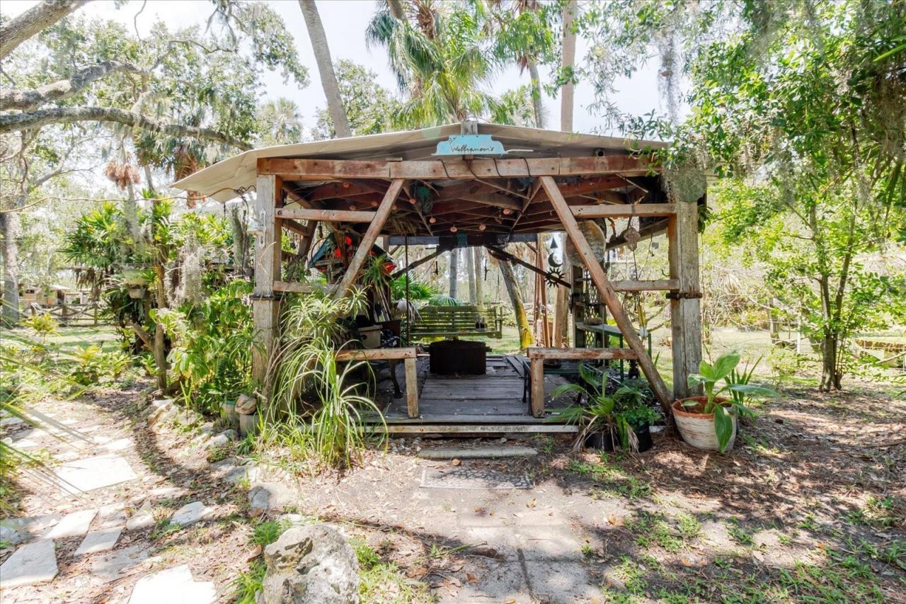 12115 S Us Hwy 41 , Gibsonton, FL 33534 Photo