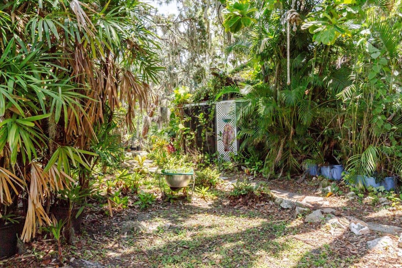 12115 S Us Hwy 41 , Gibsonton, FL 33534 Photo