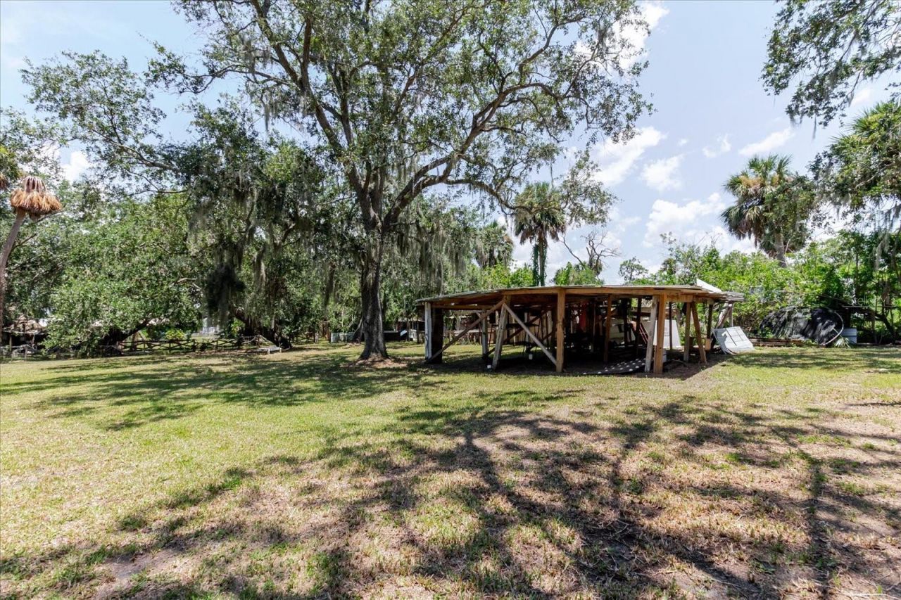 12115 S Us Hwy 41 , Gibsonton, FL 33534 Photo