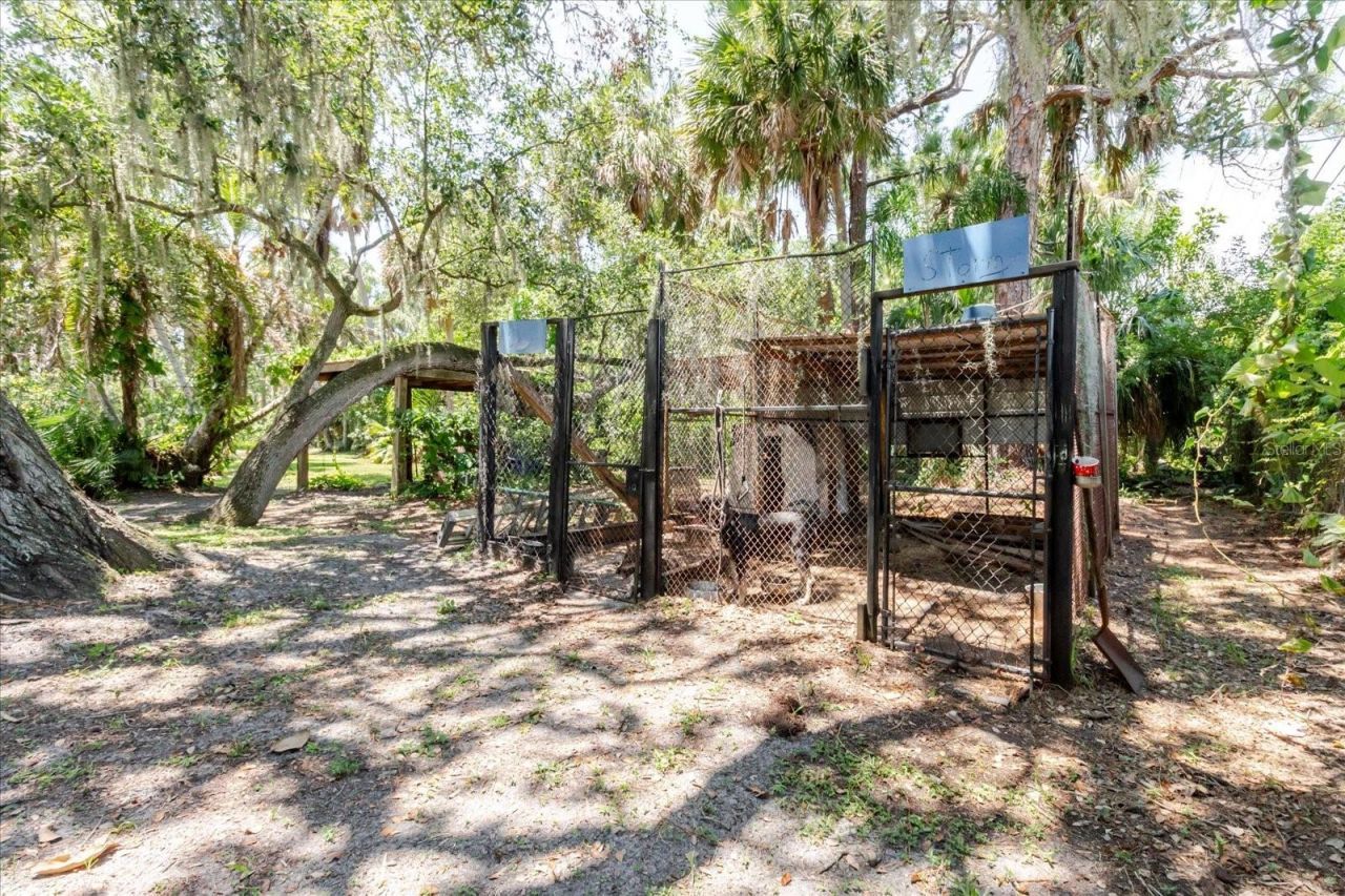 12115 S Us Hwy 41 , Gibsonton, FL 33534 Photo