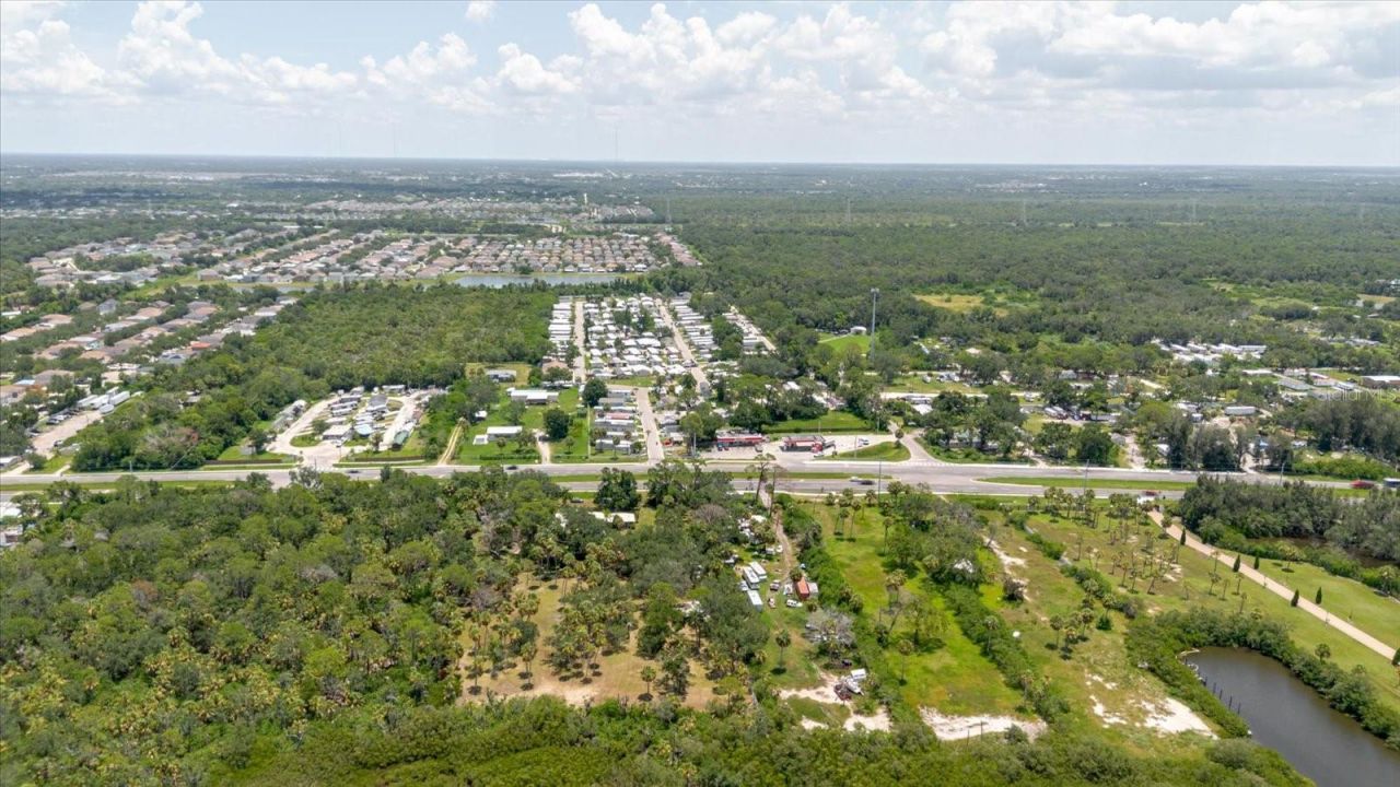 12115 S Us Hwy 41 , Gibsonton, FL 33534 Photo