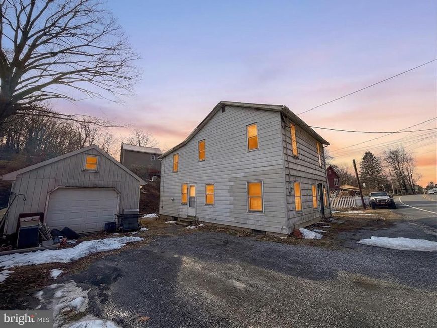 657 Lewisberry Road, New Cumberland, PA 17070 Main Photo