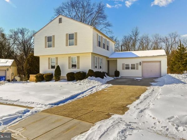 1724 LEE COURT, BLACKWOOD, NJ 08012