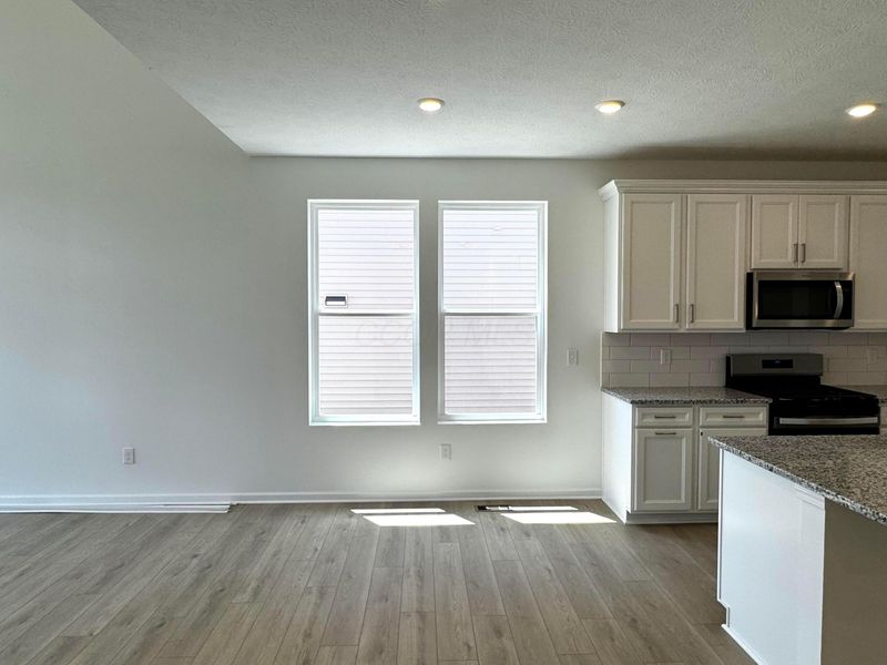 2036 Mirtillo Drive, Unit Lot 339, Hilliard, OH 43026 Photo 4