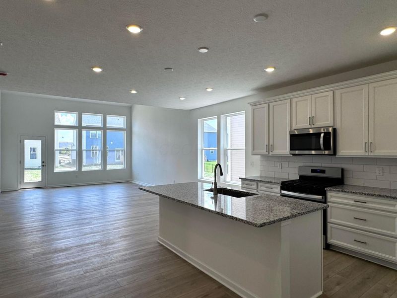 2036 Mirtillo Drive, Unit Lot 339, Hilliard, OH 43026 Photo 5