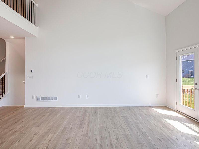 2036 Mirtillo Drive, Unit Lot 339, Hilliard, OH 43026 Photo 6
