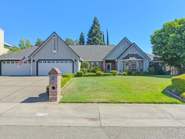 116 Raeanne Ln, Folsom, CA 95630