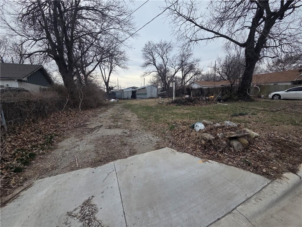 1309 W Allison Street, Nevada, MO 64772 Main Photo