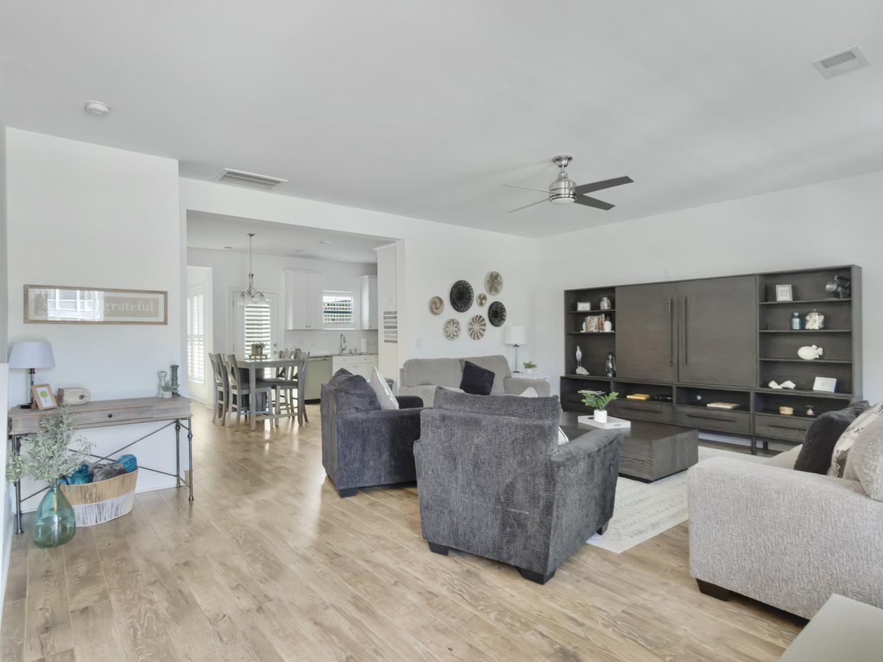 1398 Fox Creek Lane Photo 3