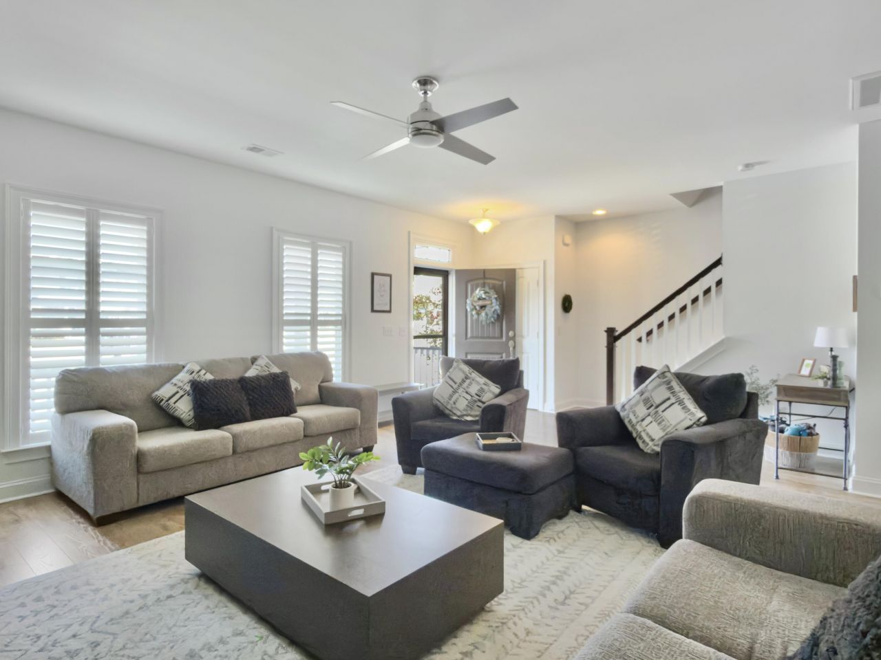 1398 Fox Creek Lane Photo 4