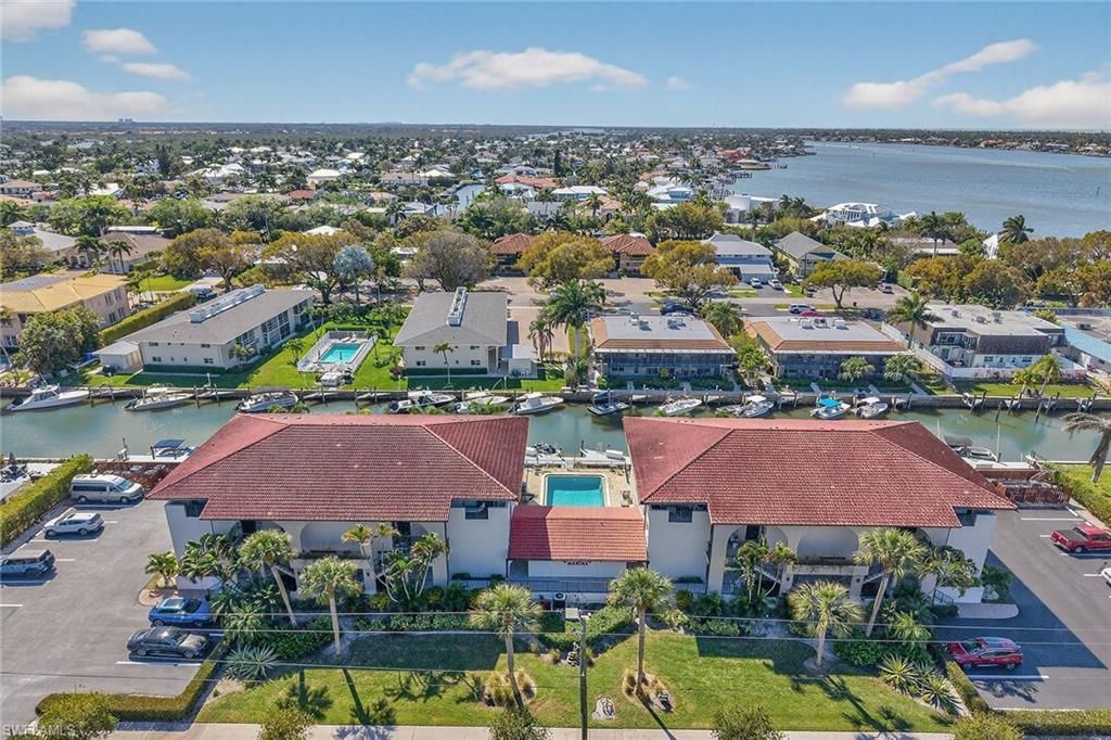 1400 Blue Point Ave, Unit 202, Naples, FL 34102 Photo