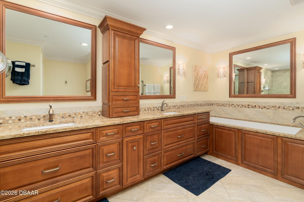 259 Minorca Beach Way, Unit 303, New Smyrna Beach, FL 32169 Photo