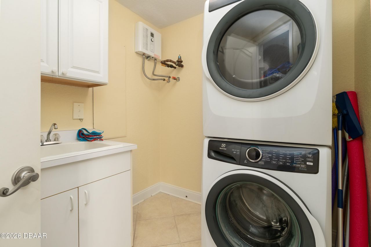 259 Minorca Beach Way, Unit 303, New Smyrna Beach, FL 32169 Photo