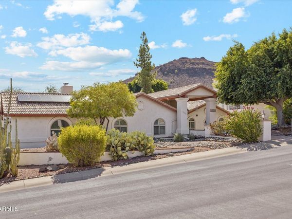 15629 N 10TH Place, Phoenix, AZ 85022
