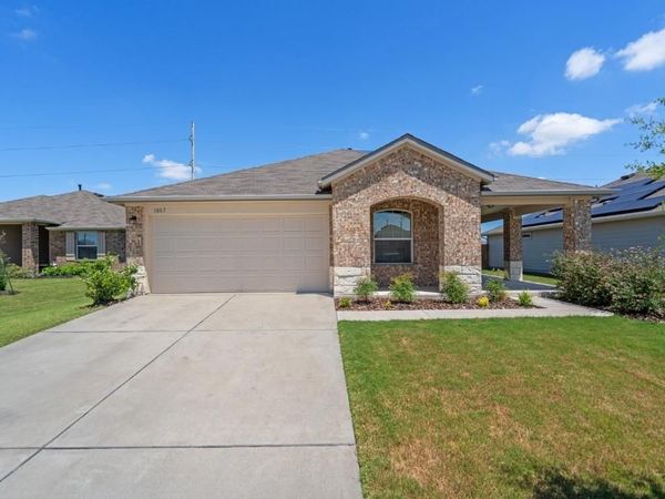 1007 Pembroke CT, Hutto, TX 78634