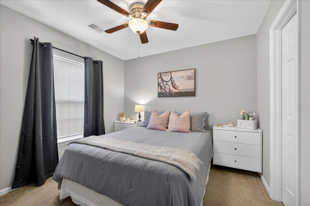 8613 Madelyn Street Photo 9