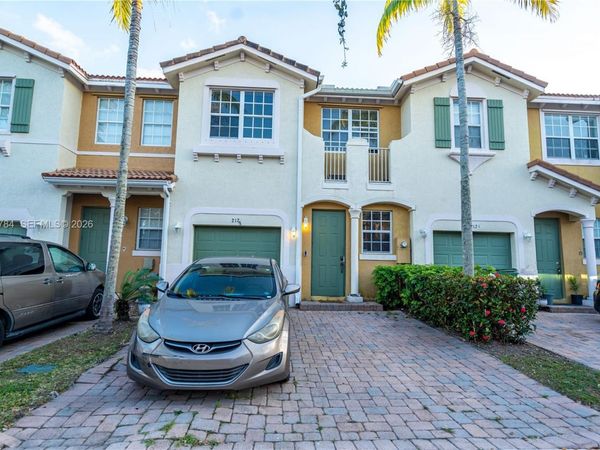 2128 NE 6th St , Homestead, FL 33033