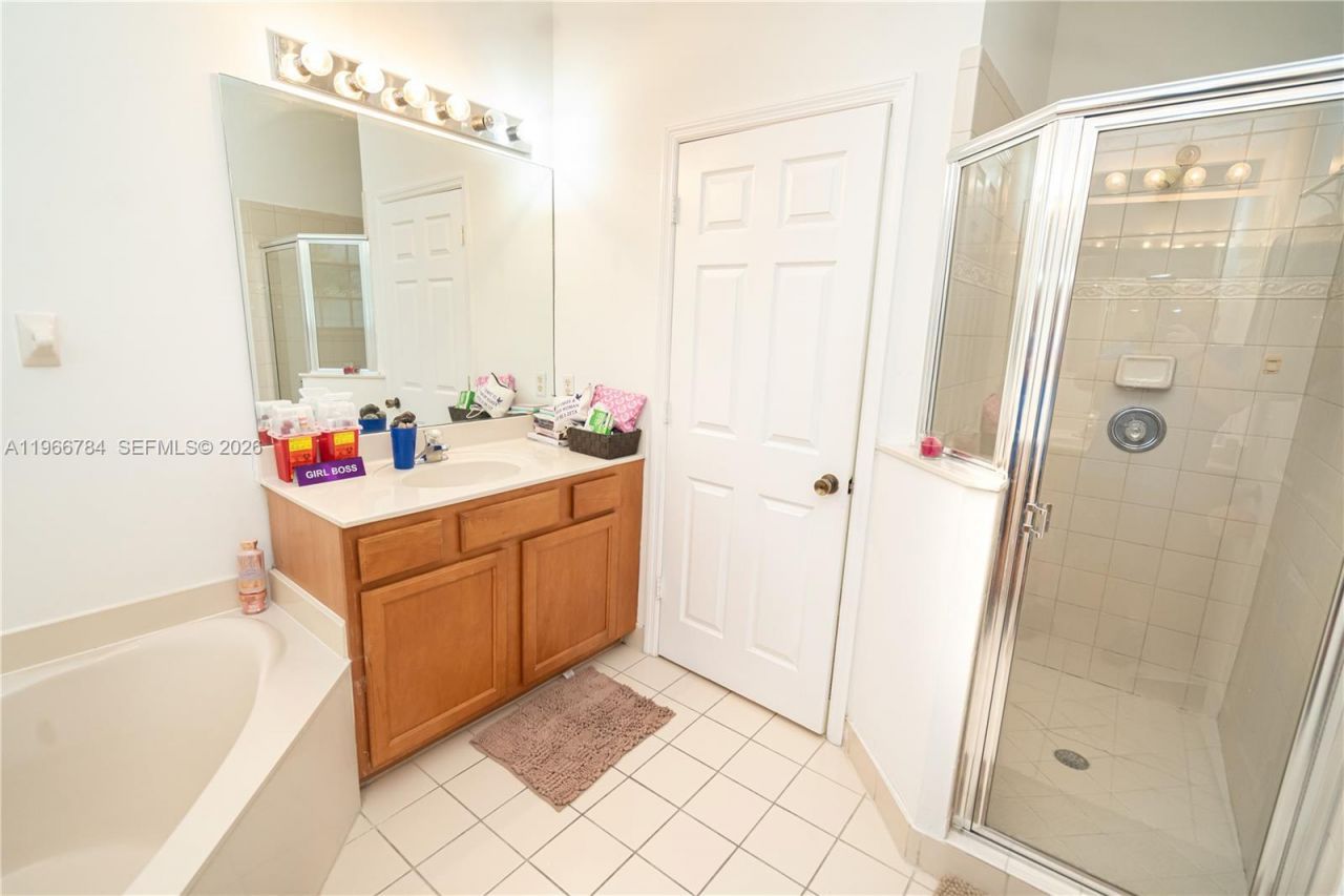 2128 NE 6th St , Homestead, FL 33033 Photo