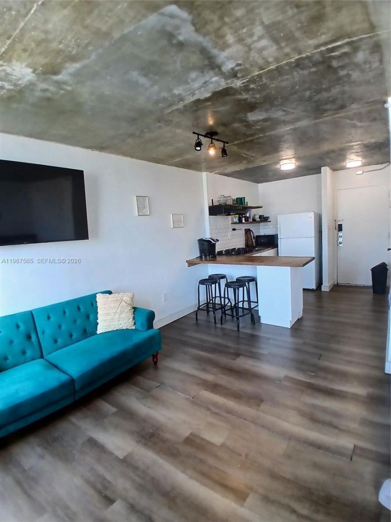 710 Washington Ave, Unit 503, Miami Beach, FL 33139 Photo