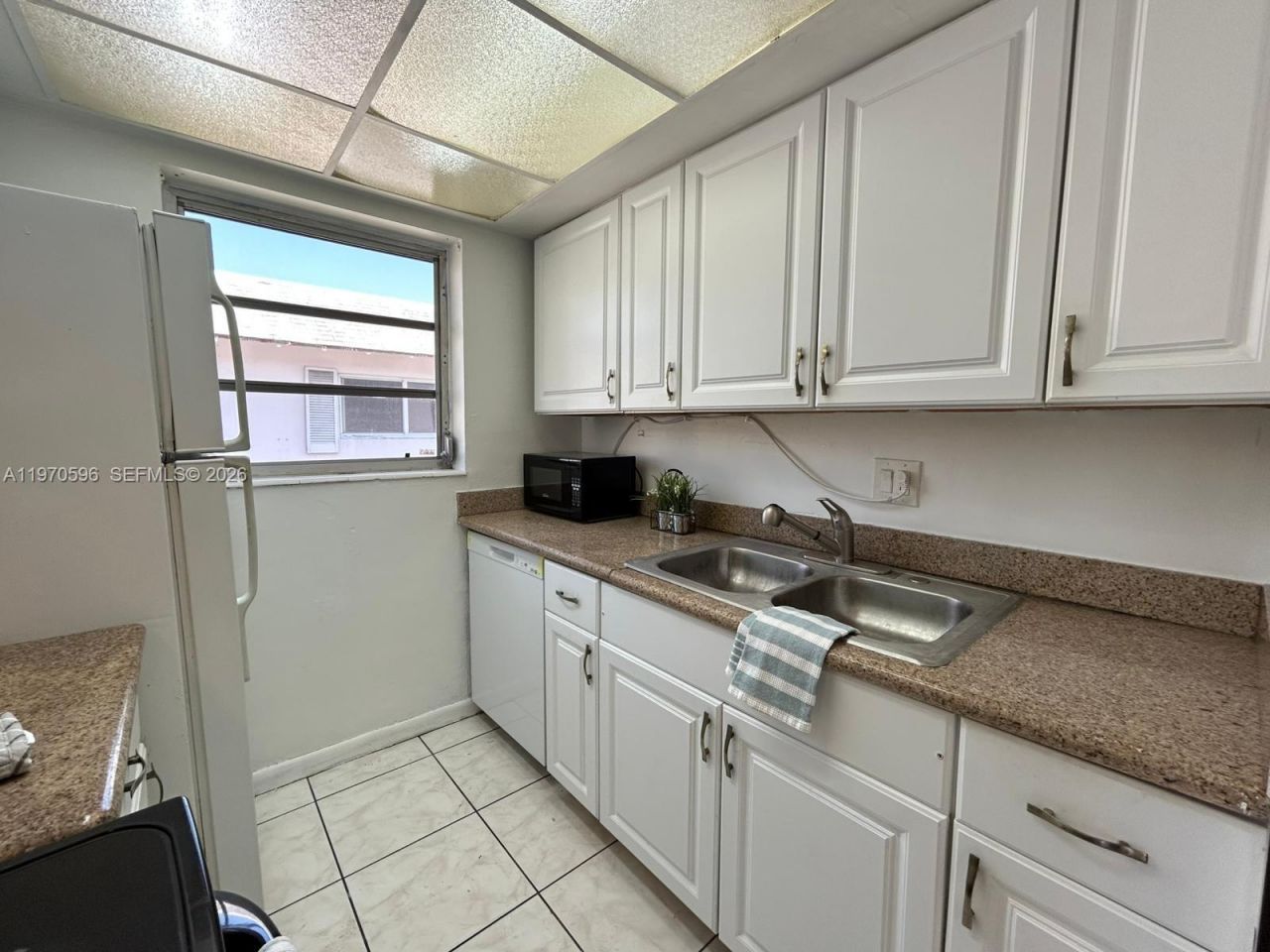 7426 SW 82 St, Unit D222, Miami, FL 33143 Photo