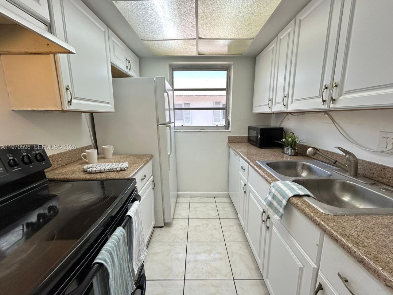 7426 SW 82 St, Unit D222, Miami, FL 33143 Photo