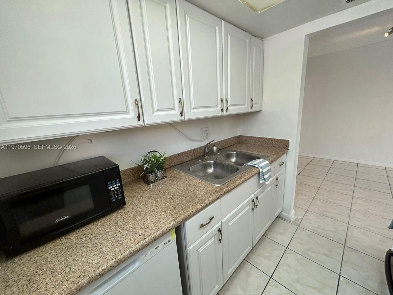 7426 SW 82 St, Unit D222, Miami, FL 33143 Photo