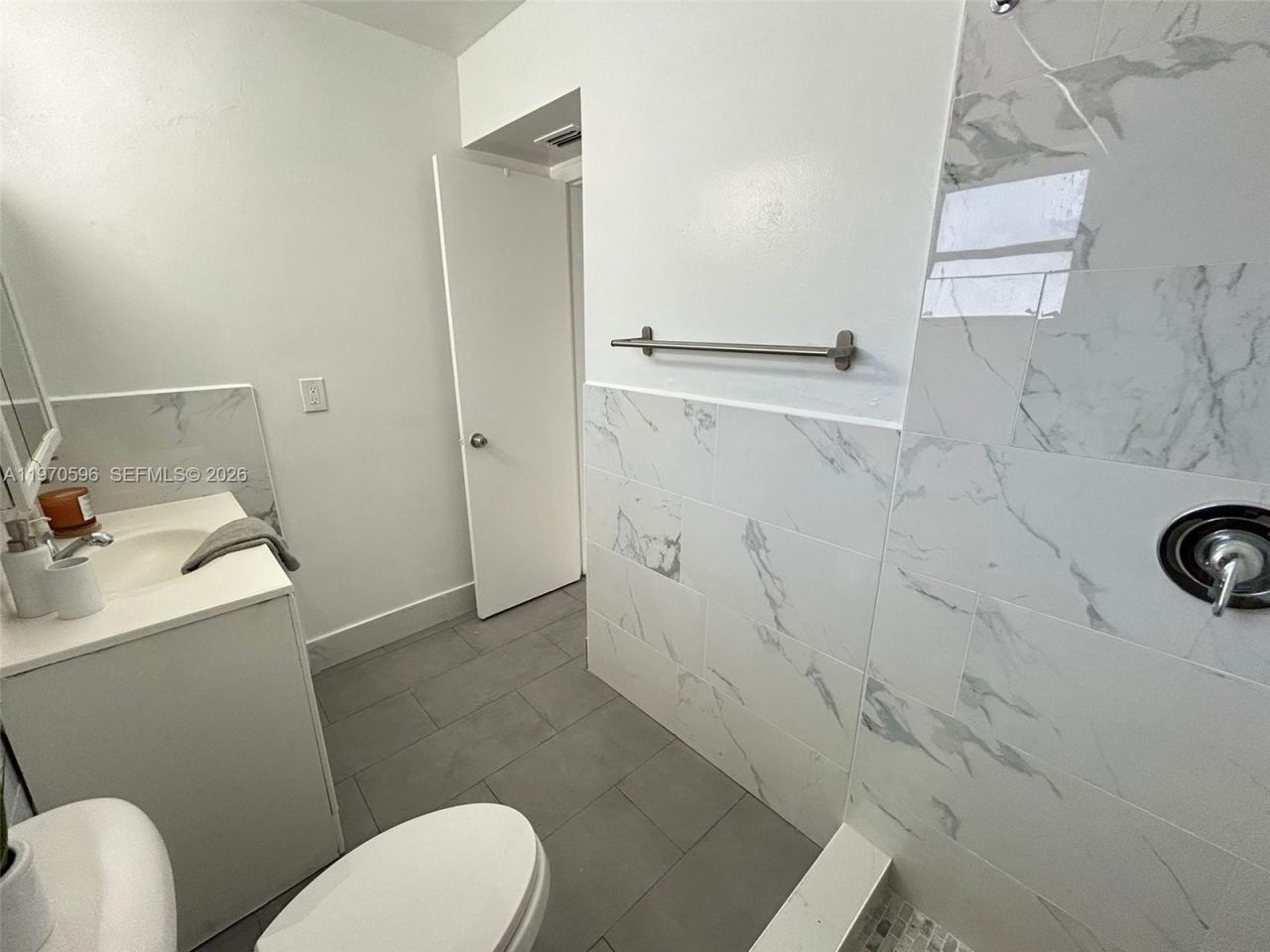 7426 SW 82 St, Unit D222, Miami, FL 33143 Photo