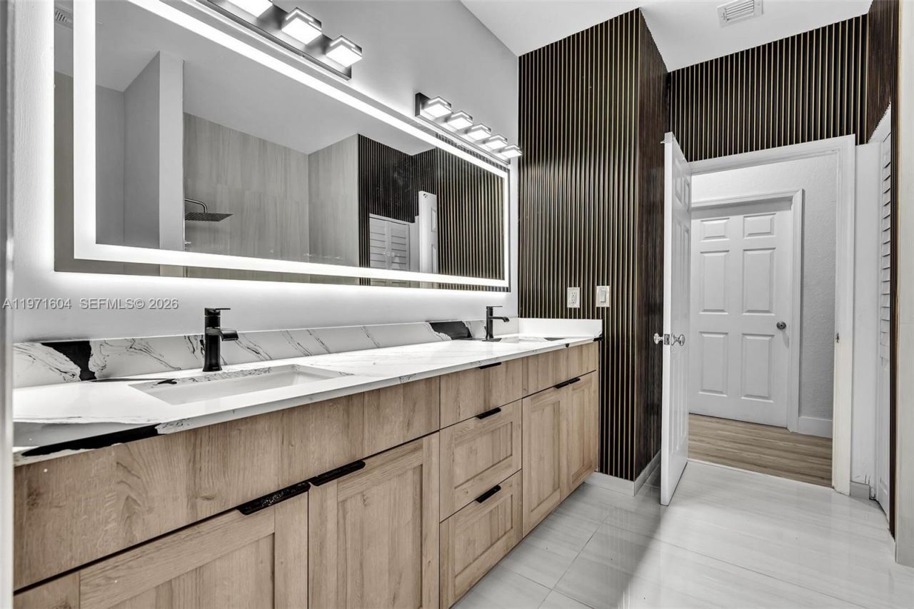 12555 SW 34th Pl, Davie, FL 33330 Photo