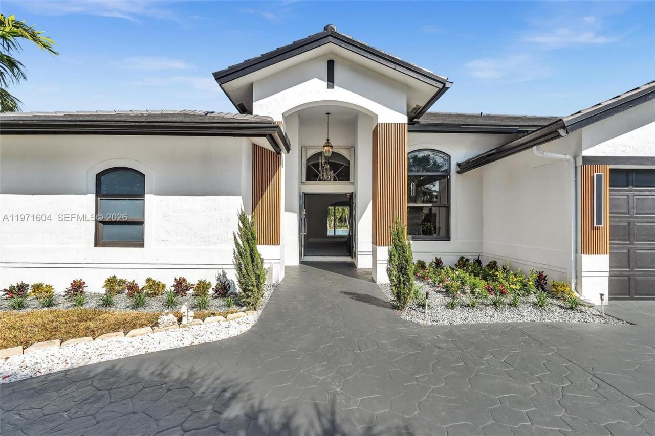 12555 SW 34th Pl, Davie, FL 33330 Photo