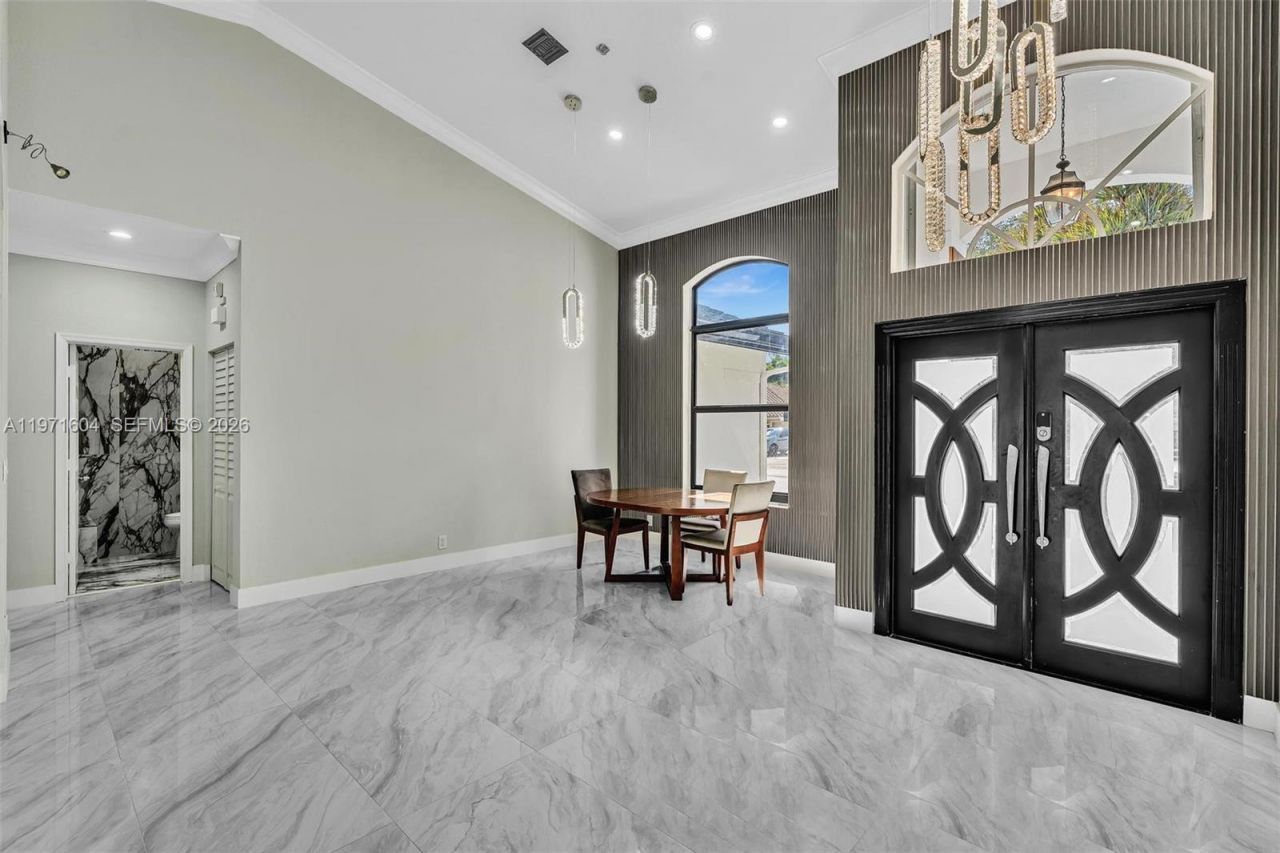 12555 SW 34th Pl, Davie, FL 33330 Photo