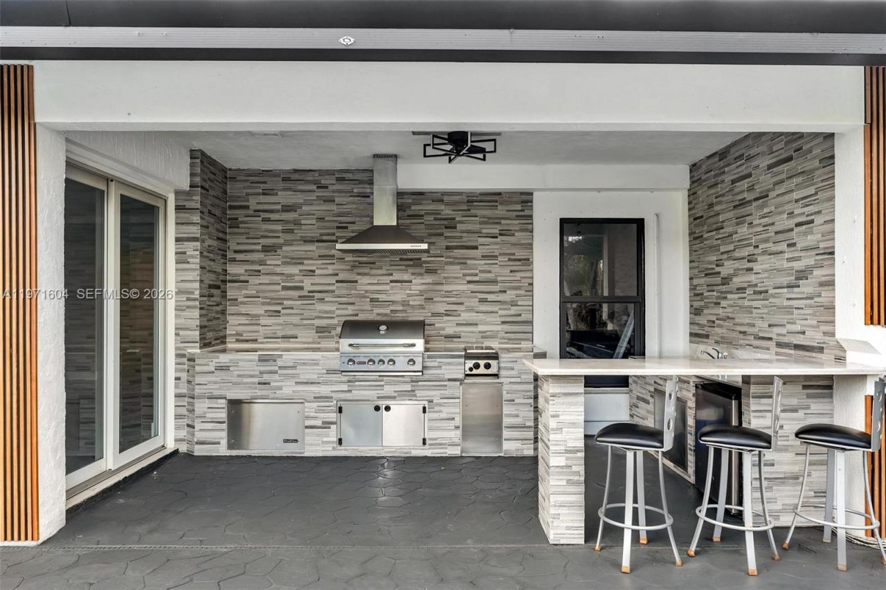 12555 SW 34th Pl, Davie, FL 33330 Photo