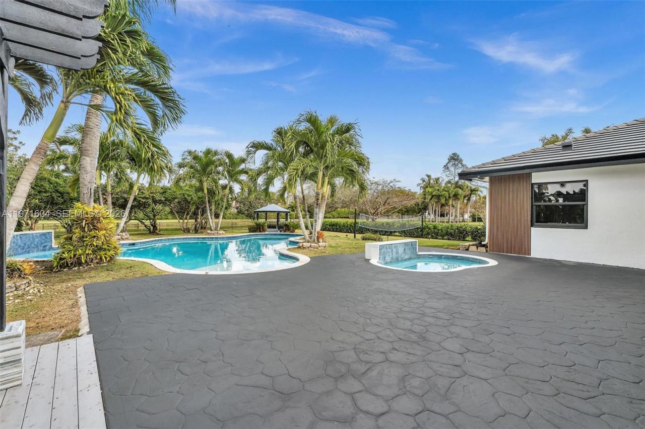 12555 SW 34th Pl, Davie, FL 33330 Photo