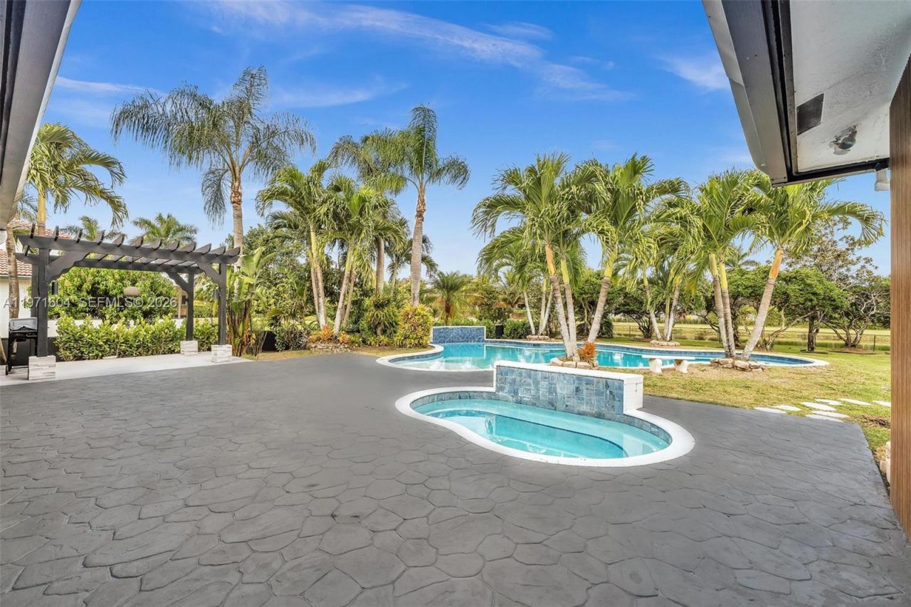 12555 SW 34th Pl, Davie, FL 33330 Photo