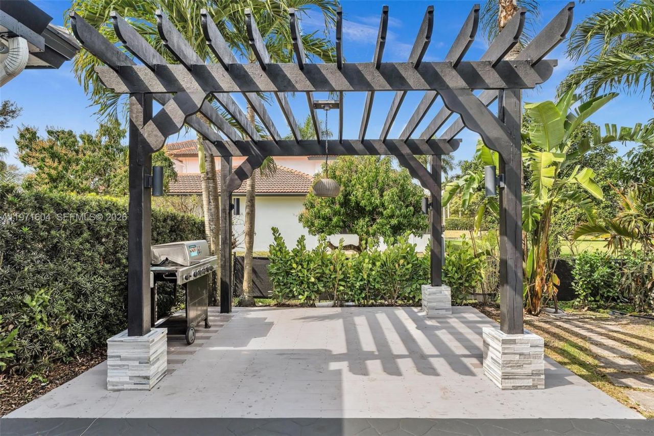 12555 SW 34th Pl, Davie, FL 33330 Photo