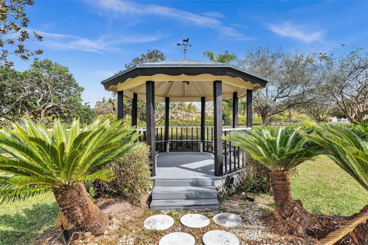 12555 SW 34th Pl , Davie, FL 33330 Photo