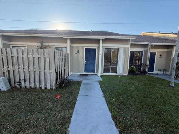 3655 NW 111th Ter, Sunrise, FL 33351
