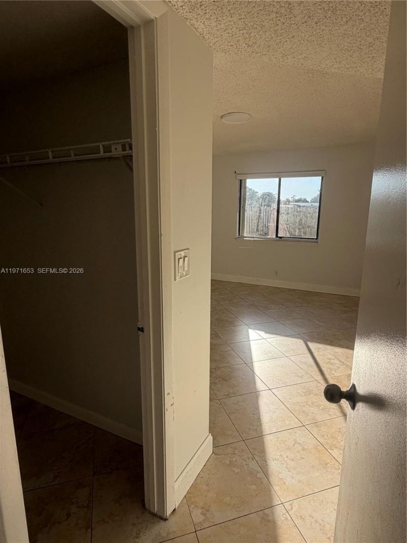 3655 NW 111th Ter, Sunrise, FL 33351 Photo