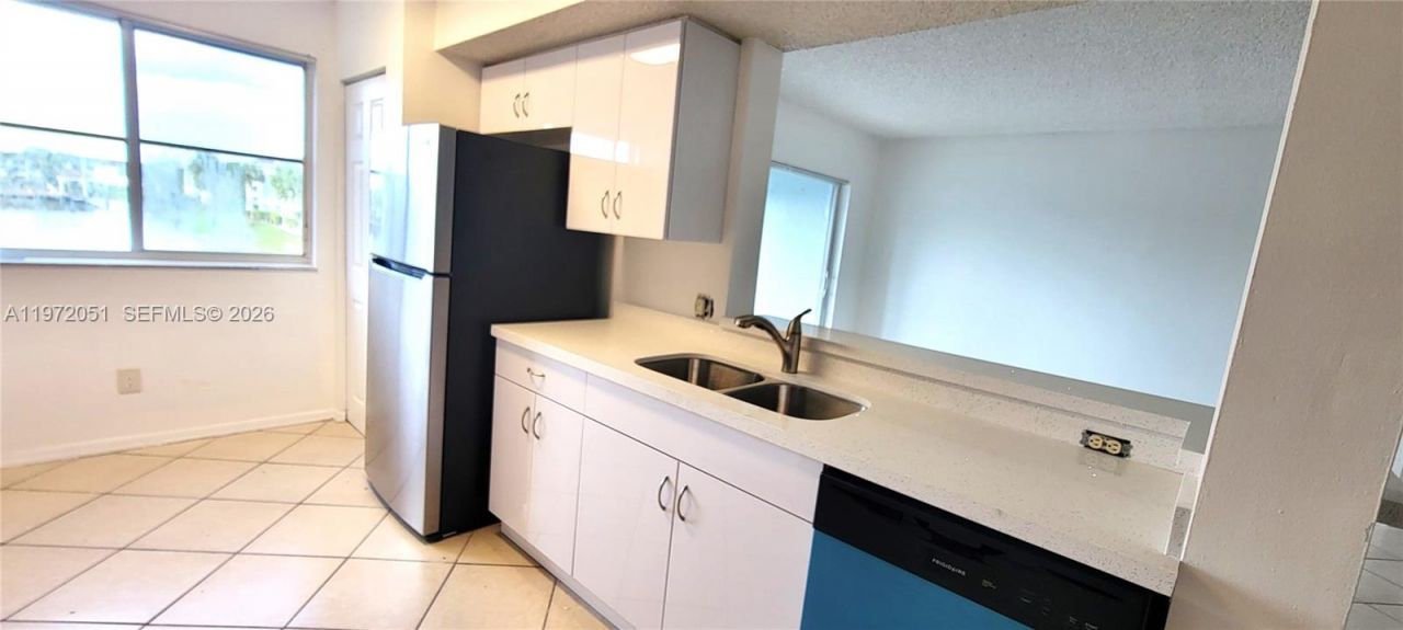 150 NW 96th Ave, Unit 9210, Pembroke Pines, FL 33024 Photo