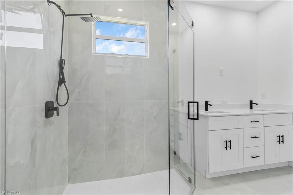 1109 Cumming St E, Lehigh Acres, FL 33974 Photo