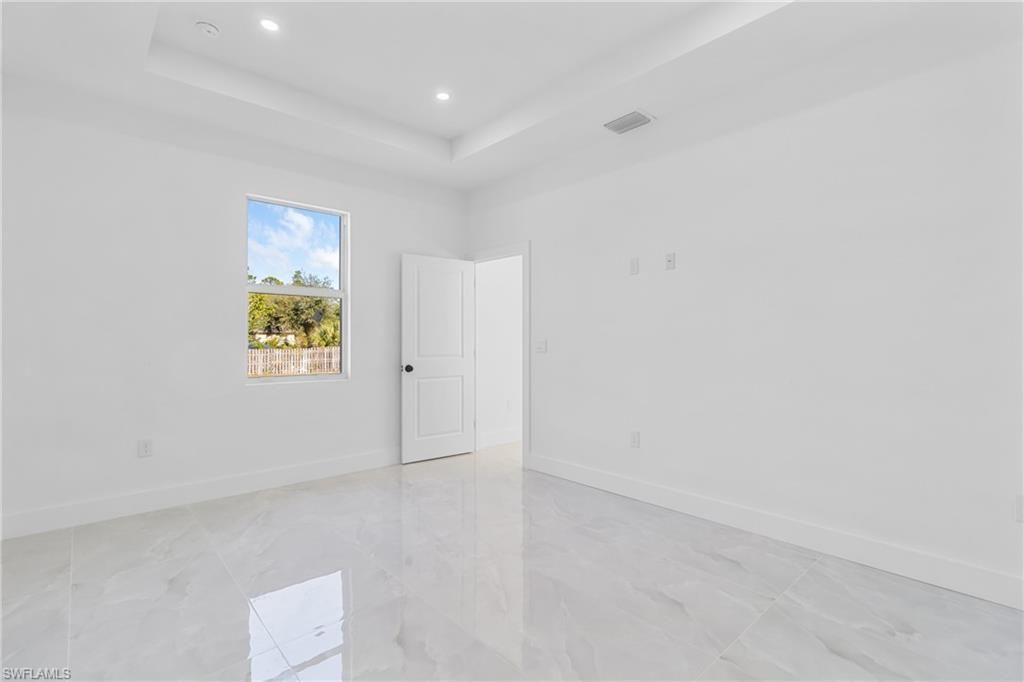 1109 Cumming St E, Lehigh Acres, FL 33974 Photo