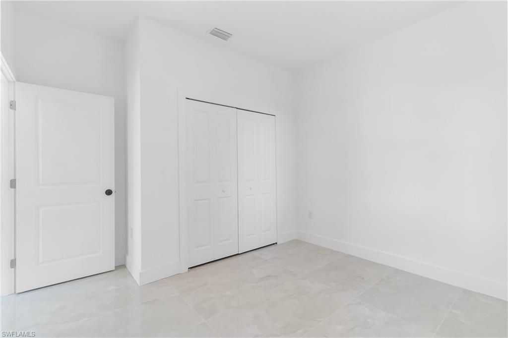 1109 Cumming St E, Lehigh Acres, FL 33974 Photo