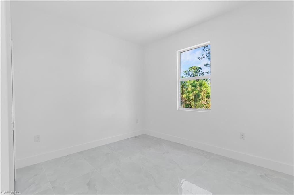1109 Cumming St E, Lehigh Acres, FL 33974 Photo