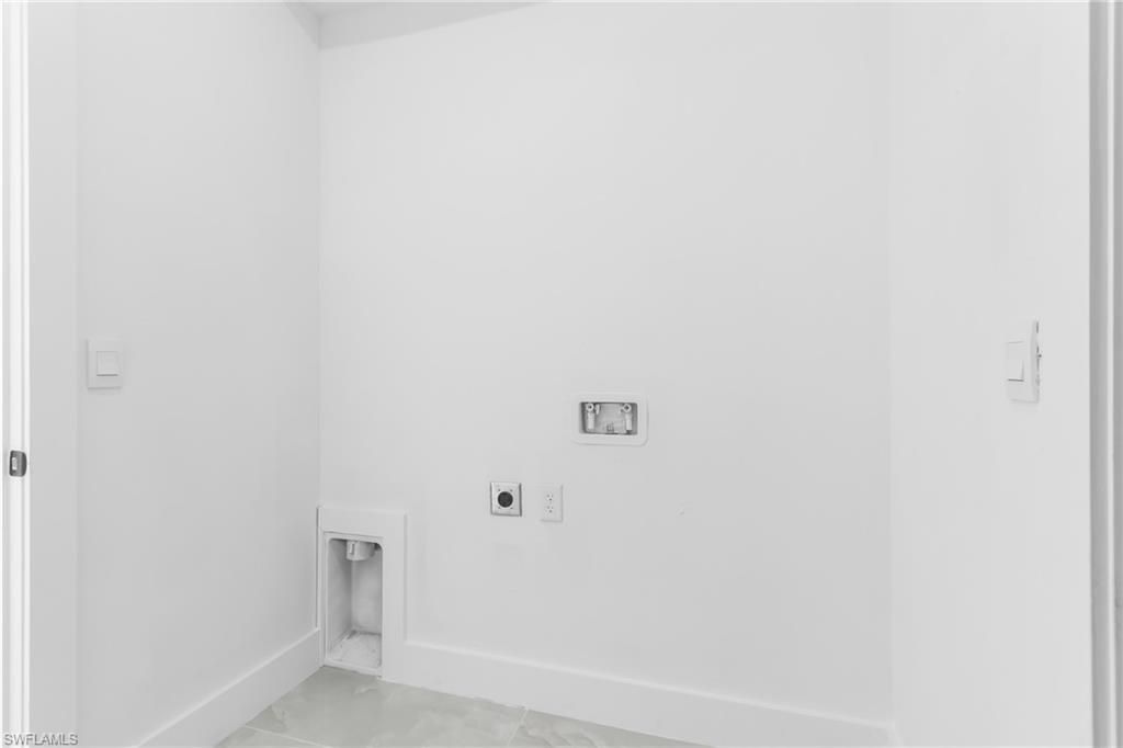 1109 Cumming St E, Lehigh Acres, FL 33974 Photo